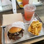 シェイクシャック 東京国際フォーラム - 