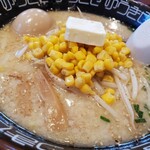 ゆうきや - コーンバター味噌ラーメン(白味噌)