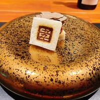 WINE食堂 緒乃 - ミニハンバーグのサンド