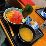 海鮮丼専門店 木津 魚市食堂 - 