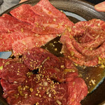 Sumibiyakiniku Ushidoshi - 