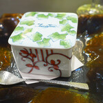 トゥ・ラ・ジョア イズム - 