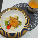 トゥ・ラ・ジョア イズム - 