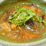 トゥ・ラ・ジョア イズム - 