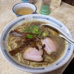 Kotobuki Shokudou - 中華そば　450円