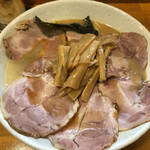 永太 - チャーシュー麺 (中盛り) 1100円(税込)