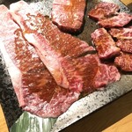 ヤキニク OHANA - 