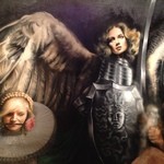 壁画　趣味悪ぅ～