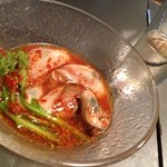立ち呑み クック オッソ オッセョ! - 牡蠣のキムチ