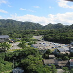 Hanafusa - 展望台から見る駐車場や店舗など