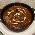 BIKiNi medi - フリカンド（牛肉と茸のカタルーニャ風煮込み）