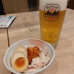 ガスト - 生ビールとおつまみ３種盛