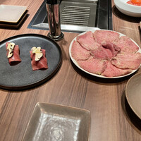 焼肉うしごろ 新宿三丁目店 - 