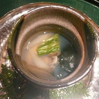 日本料理 幸庵 - 美味しいお出汁の中にふっくら九州産の牡蠣が入っています