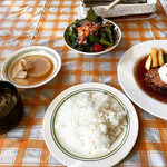 レフティー - 料理写真:和風ハンバーグ　¥980-