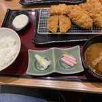 新宿さぼてん むさし村山イオンモール店 - 大粒牡蠣フライとかつ盛り合わせ御膳