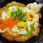 山芳亭 - えび白丼（えびしろどん）日本海特産のモサエビのづけと白いかのウニまぶしイクラのせです。1200円