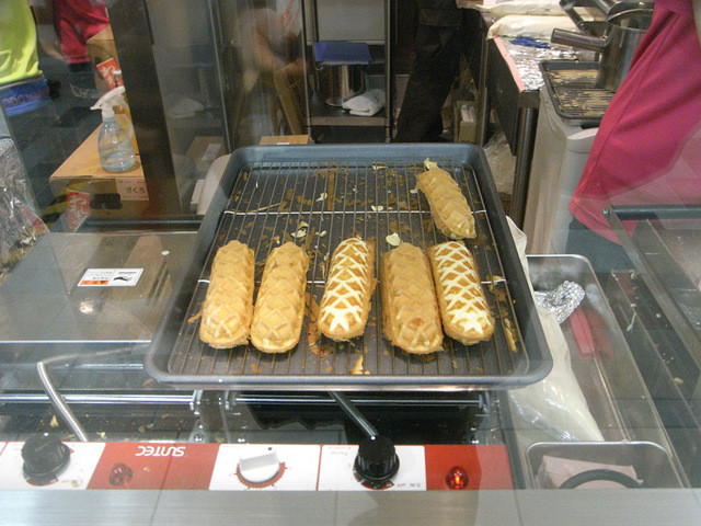 池袋の昔懐かしいチーズドッグが復活 By 江戸が好き 閉店 ブクロドッグ Echika池袋店 ザ プレミアム チーズドッグ 池袋 デリカテッセン 食べログ