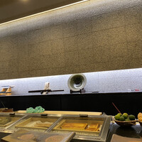 鮨 難波 - まるでステージのようでカッコいい