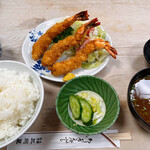 大衆割烹 三州屋 銀座本店 - エビフライ定食