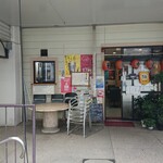 Tomiki - 店舗入口