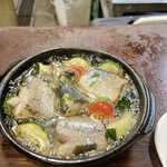 裏ヒロヤ - 秋刀魚のアヒージョ