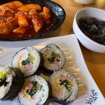 韓国居酒屋 多馥 - キンパとトッポギ