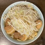 Menya Akatsuki - あかつき麺 大盛 800円 ＋ 味付玉子 100円
                        ※野菜マシマシ、味濃いめ
                        2021月11月15日