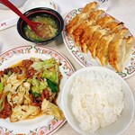 餃子の王将 - 回鍋肉・餃子2人前、ライス中