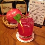 季節はザクロなんだそうですよ