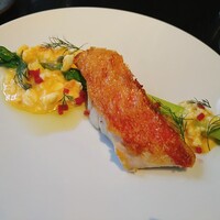 ラ・ボンヌターブル - 