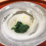 Isoda - 小蕪と京菊菜の炊き合わせ