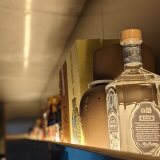 料理の味わいをさらに引き立てる、こだわりの一杯をどうぞ