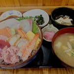 しのぶ - 海鮮丼