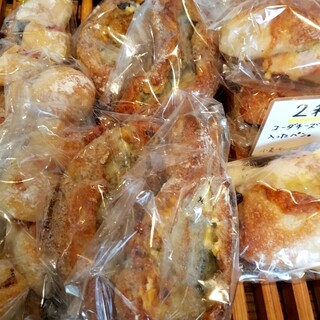 ヨシヒロ イケダ_0