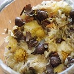 薬彩食房よこひら亭 - 薬膳茶の薬草