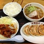 大阪王将 - 王将定食・3番（酢豚）：990円