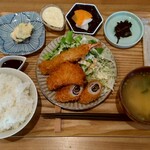 ItonamiCafe - Cランチ ミックスフライ(エビ、チキンカツ、豚ロース梅しそ巻き)ご飯大盛