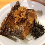 麺屋 六感堂 - 銀むつテール煮つけ丼