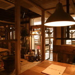 アジアン食堂 シロクマ - タイ屋台食堂☆