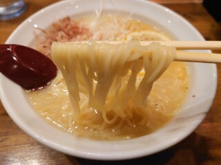 Tenzannoyu Dainingu - 麺リフト