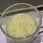 トゥ・ラ・ジョア イズム - 