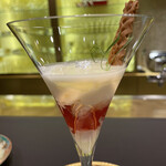 トゥ・ラ・ジョア イズム - 