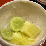 三宅輝 - ・マスクメロン（静岡県産） シャインマスカット