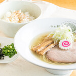 らぁ麺 トイロ - 