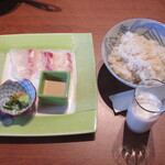 萬国屋 - 朝 鯛めし