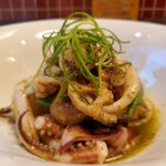 7FUKU - スルメイカのソテーガーリックバターソース