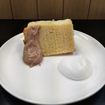 六花 - シフォンケーキ