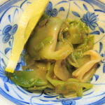 酒蔵 力 - お通しはザーサイ