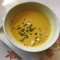 オーベルジュ ド マノワール吉庭 - カボチャのポタージュ。これはうまかったです。